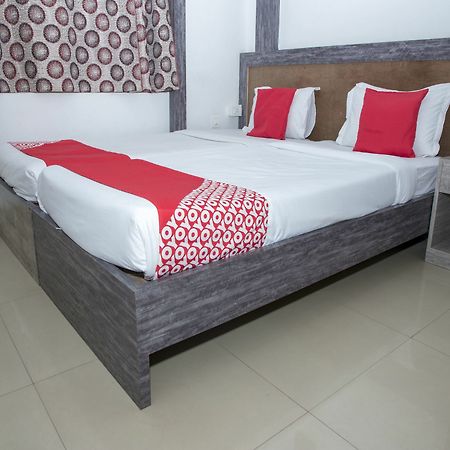 Oyo 11346 Hotel Tazz Odisha Bhubaneswar Exterior photo