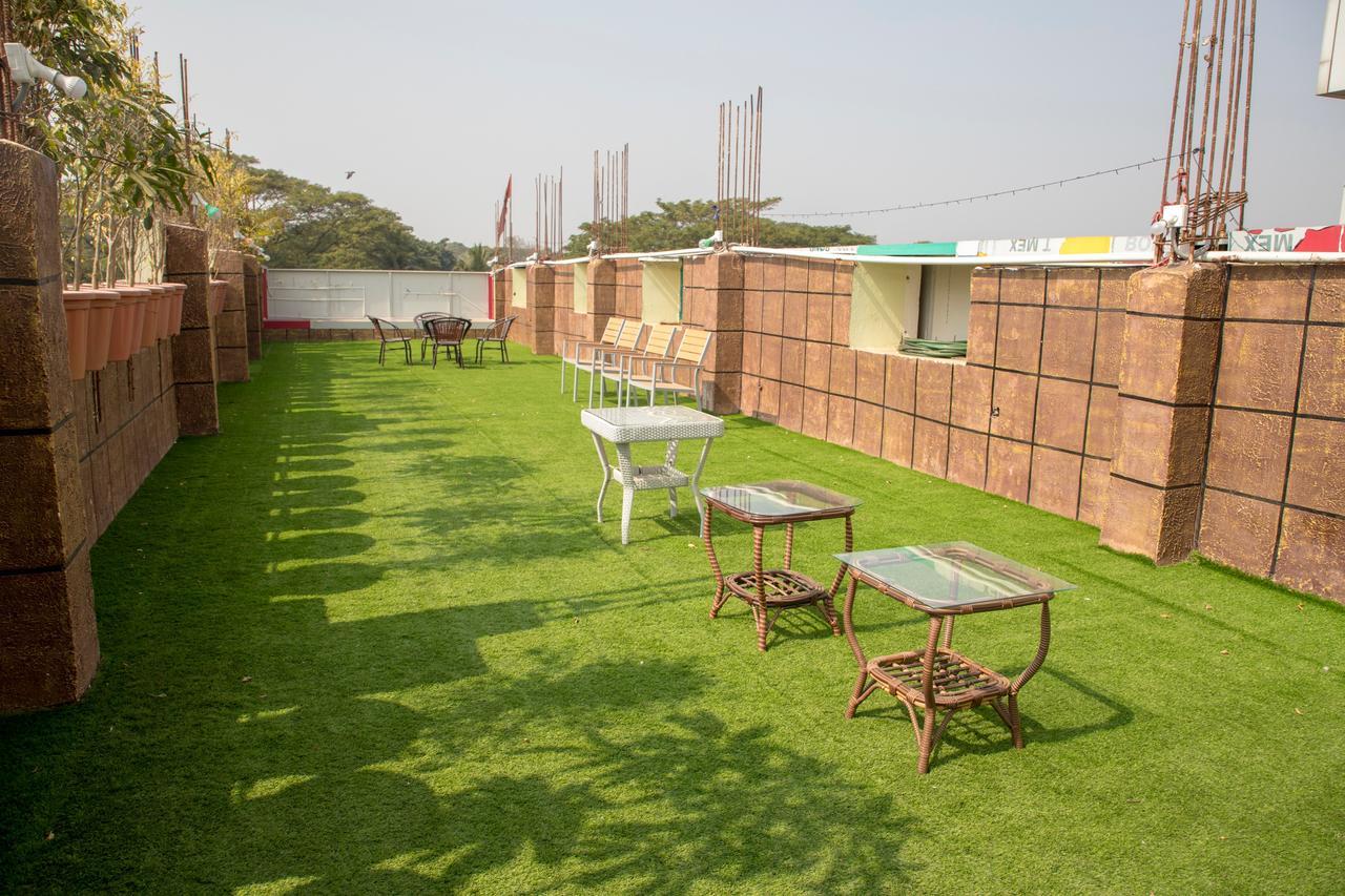 Oyo 11346 Hotel Tazz Odisha Bhubaneswar Exterior photo